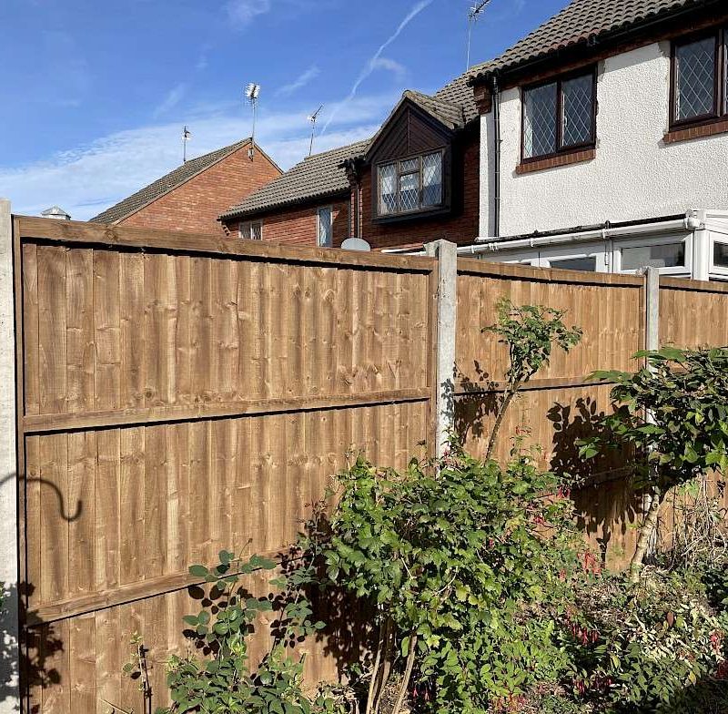 Residential Closeboard Fencing – St Albans